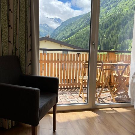 Pension Anna Sankt Leonhard im Pitztal Bagian luar foto
